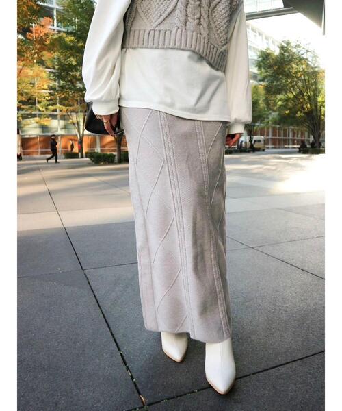 Green　Parks（グリーンパークス）の「ケーブルニットスカート（スカート・レディース・ベージュ/アイボリー/杢グレー・FREE）」の3枚目の写真