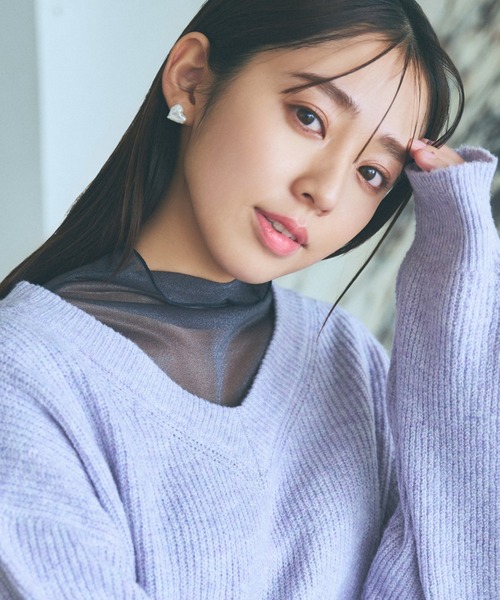 mysty woman(ミスティウーマン)の「シアーラメボトルネックプルオーバー 109876(Tシャツ/カットソー・レディース・チャコールグレー/アイボリー/ベージュ系その他・FREE)」の3枚目の写真