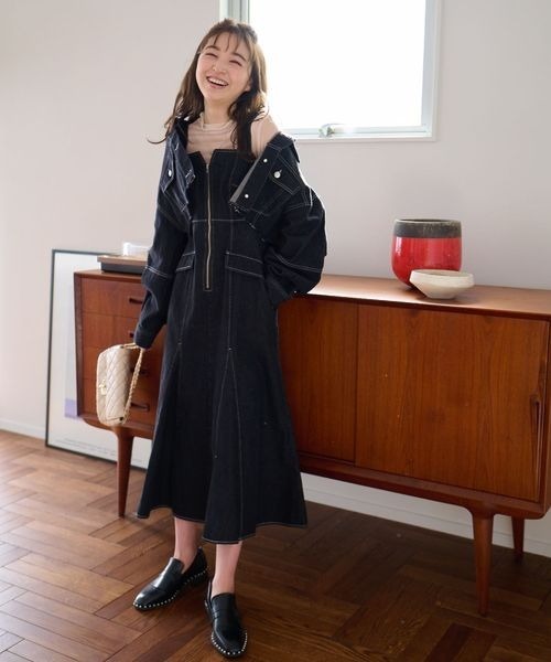 mysty woman(ミスティウーマン)の「シアーラメボトルネックプルオーバー 109876(Tシャツ/カットソー・レディース・チャコールグレー/アイボリー/ベージュ系その他・FREE)」の19枚目の写真