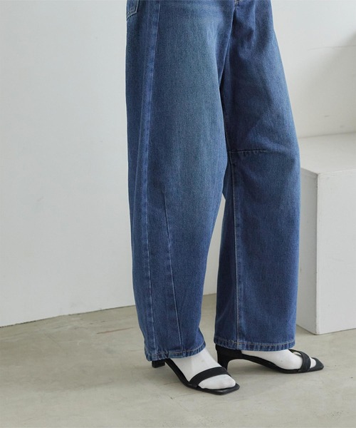 titivate(ティティベイト)の「カーブラインデニムパンツ(デニムパンツ・レディース・ブルー/ブラック/ライトブルー/インディゴブルー・M)」の13枚目の写真