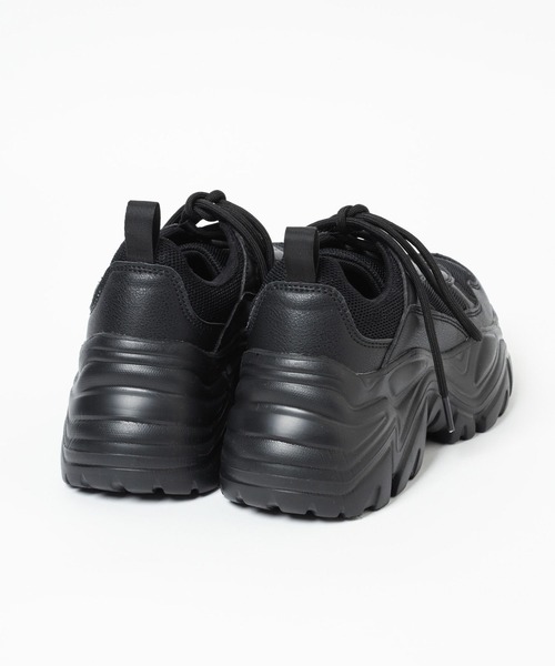 LEPSIM（レプシィム）の「厚底スニーカー　100633（スニーカー・レディース・ブラック/オフホワイト・MEDIUM/LARGE）」の15枚目の写真