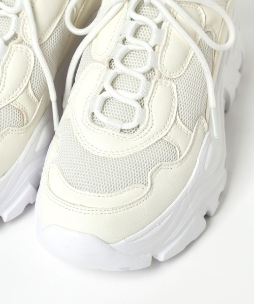 LEPSIM（レプシィム）の「厚底スニーカー　100633（スニーカー・レディース・ブラック/オフホワイト・MEDIUM/LARGE）」の13枚目の写真
