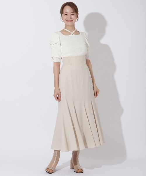 AND COUTURE（アンドクチュール）の「サイドリブマーメイドスカート（スカート・レディース・ピンク/ベージュ/ブラック/オフホワイト・FREE）」の4枚目の写真