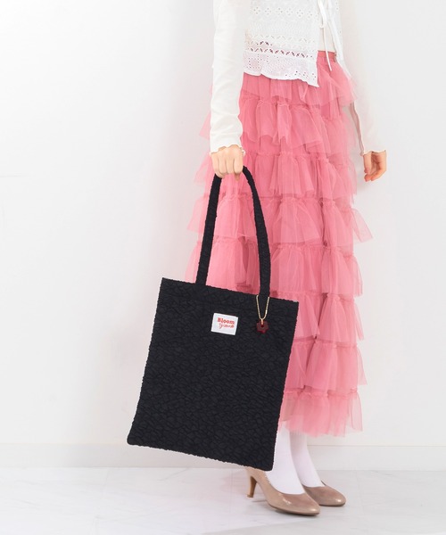 ACCOMMODE(アコモデ)の「ブルームトートバッグ(トートバッグ・レディース・ピンク/ホワイト/ラベンダー/ブラック・FREE)」の13枚目の写真