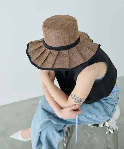 Aunt Marie's(アントマリーズ)の「バイカラージュートフリルHAT(ハット・レディース・ブラウン/ベージュ・FREE)」の7枚目の写真
