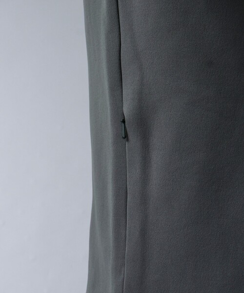 NOLLEY'S goodman(ノーリーズグッドマン)の「【ACTIVE SECT】《限定展開 / 吸水速乾 / 抗菌防臭》高密度ダンボールロンT(Tシャツ/カットソー・メンズ・ブラック/チャコールグレー/ホワイト/ダークネイビー・S/M/L)」の8枚目の写真