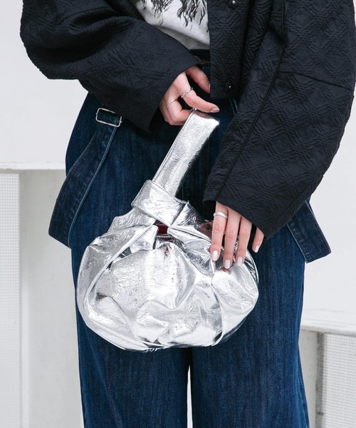 KBF（ケイビーエフ）の「ワンハンドルサークルBAG（ハンドバッグ・レディース・ブラック/シルバー/ブラック系その他・ONE）」の19枚目の写真