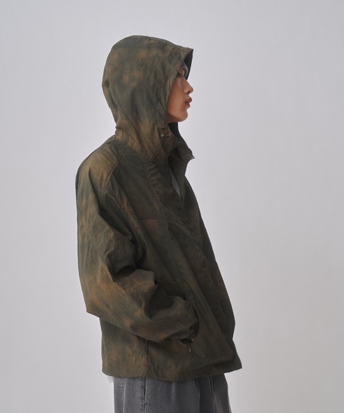 codegraphy（コードグラフィー）の「TECH NYLON TIEDYE HOOD WIND BRACKER JACKET（マウンテンパーカー・メンズ・カーキ/ネイビー・MEDIUM/LARGE）」の20枚目の写真