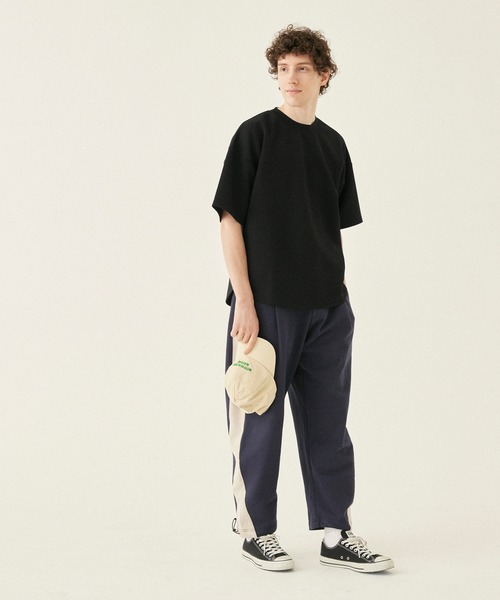 coca(coca)(コカ)の「メンズ ハリ感ダンボールテールカットトップス(スウェット・メンズ・ブラック/ホワイト・M/L/XL)」の3枚目の写真