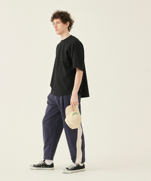coca(coca)(コカ)の「メンズ ハリ感ダンボールテールカットトップス(スウェット・メンズ・ブラック/ホワイト・M/L/XL)」の5枚目の写真