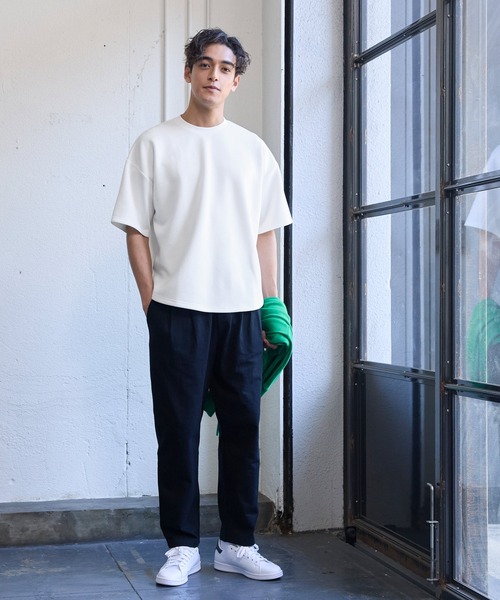 coca(coca)(コカ)の「メンズ ハリ感ダンボールテールカットトップス(スウェット・メンズ・ブラック/ホワイト・M/L/XL)」の11枚目の写真