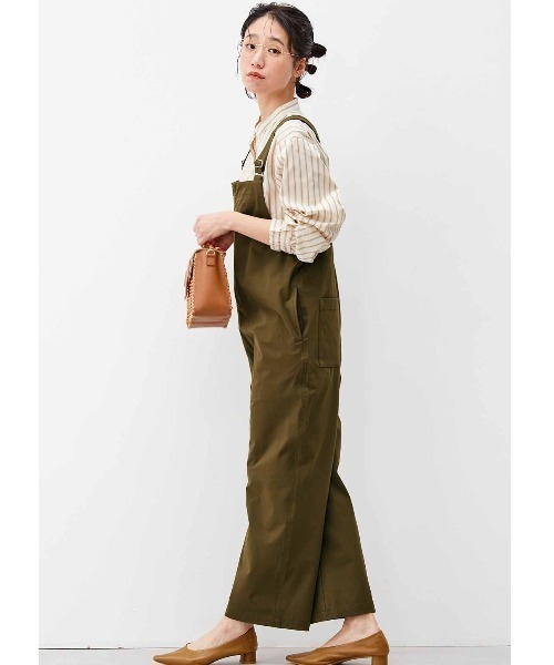 Live in comfort（リブインコンフォート）の「リブ　イン　コンフォート　ジップ付き　着心地らくちん大人サロペット（サロペット/オーバーオール・レディース・ブラック/カーキ・MEDIUM/X-LARGE/LARGE/SMALL/XX-LARGE/NM/XXX-LARGE）」の4枚目の写真