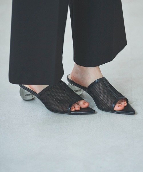 31 Sons de mode(トランテアン ソン ドゥ モード)の「ラメメッシュクリアヒールミュール(パンプス・レディース・ブラック/シルバー・S/M/L)」の6枚目の写真