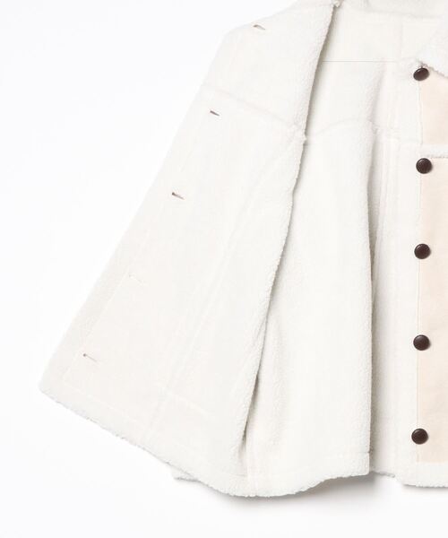 byYOUANCE(バイユアンス)の「ボアランチジャケット(その他アウター・レディース・アイボリー・FREE)」の3枚目の写真