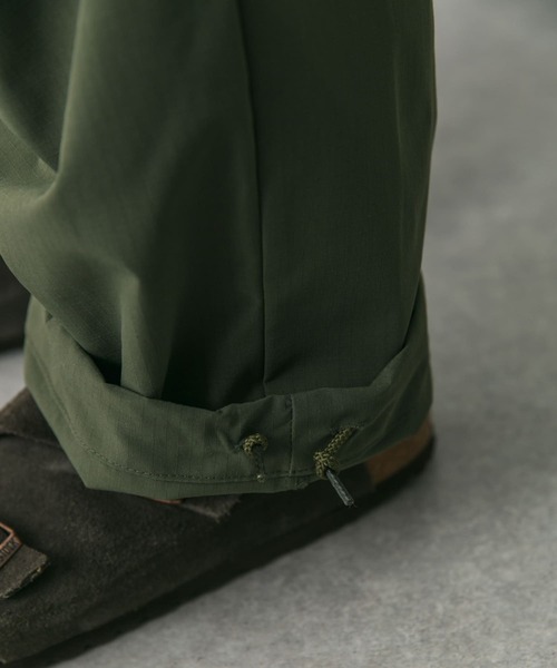 URBAN RESEARCH DOORS（アーバンリサーチドアーズ）の「リップストップカーゴパンツ（カーゴパンツ・メンズ・チャコールグレー/カーキ/ブラック・MEDIUM/LARGE）」の11枚目の写真