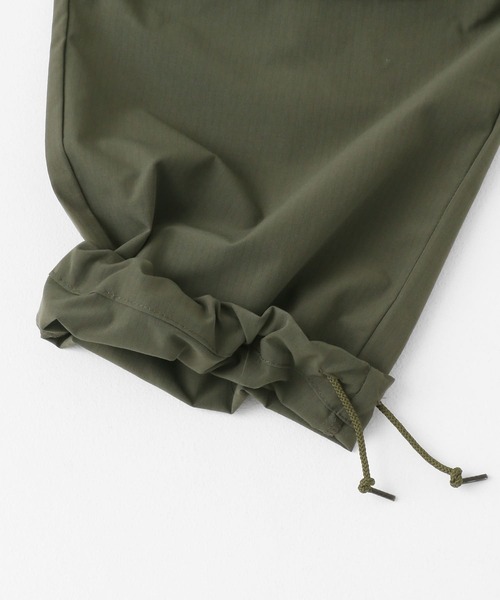 URBAN RESEARCH DOORS（アーバンリサーチドアーズ）の「リップストップカーゴパンツ（カーゴパンツ・メンズ・チャコールグレー/カーキ/ブラック・MEDIUM/LARGE）」の18枚目の写真