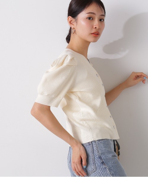 N.（N. Natural Beauty Basic）（エヌエヌナチュラルビューティーベーシック）の「◆タックショルダーキーネックニット（カーディガン/ボレロ・レディース・オフホワイト/スミクロ/オレンジ・MEDIUM）」の5枚目の写真