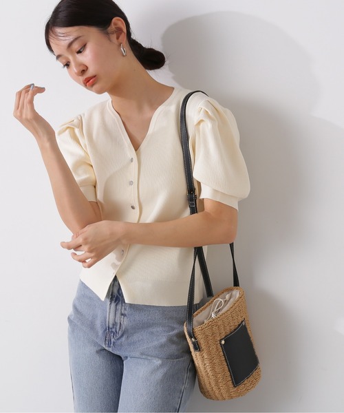 N.（N. Natural Beauty Basic）（エヌエヌナチュラルビューティーベーシック）の「◆タックショルダーキーネックニット（カーディガン/ボレロ・レディース・オフホワイト/スミクロ/オレンジ・MEDIUM）」の11枚目の写真