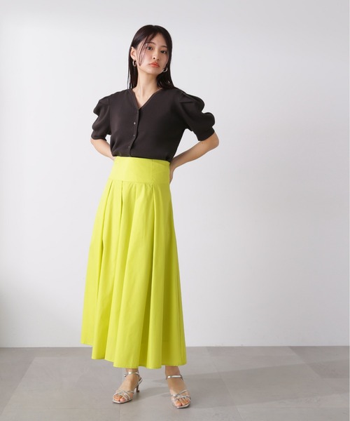 N.（N. Natural Beauty Basic）（エヌエヌナチュラルビューティーベーシック）の「◆タックショルダーキーネックニット（カーディガン/ボレロ・レディース・オフホワイト/スミクロ/オレンジ・MEDIUM）」の18枚目の写真