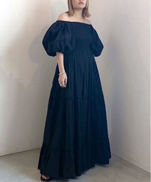 Ameri（アメリ）の「MEDI REBECCA OFF SHOULDER COLOR DRESS