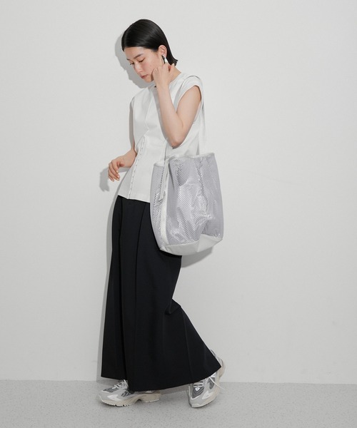 EU,US NEW BALANCE（イーユーユーエスニューバランス）の「【NEW BALANCE(ニューバランス)】725AA（スニーカー・レディース・グレー・24/25/23）」の5枚目の写真