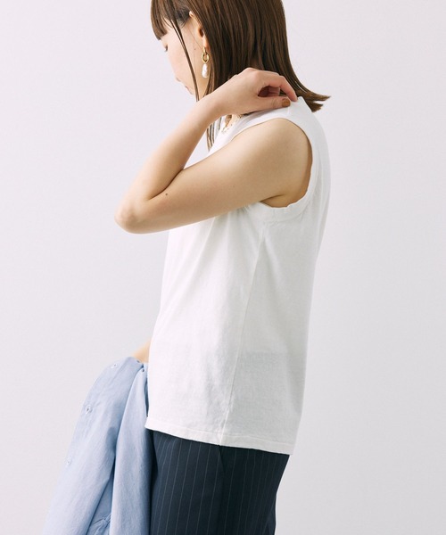 BABYLONE（バビロン）の「コットンリネンスラブノースリカットソー（タンクトップ・レディース・オフホワイト/ピンク/チャコール・フリー）」の5枚目の写真