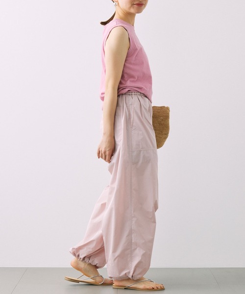 BABYLONE（バビロン）の「コットンリネンスラブノースリカットソー（タンクトップ・レディース・オフホワイト/ピンク/チャコール・フリー）」の14枚目の写真