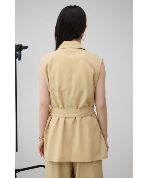 AZUL by moussy（アズールバイマウジー）の「リネンライクジレ（ベスト・レディース・ベージュ/ブラック・FREE）」の8枚目の写真