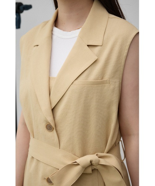 AZUL by moussy（アズールバイマウジー）の「リネンライクジレ（ベスト・レディース・ベージュ/ブラック・FREE）」の9枚目の写真