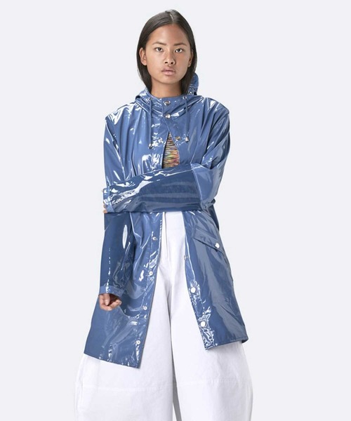RAINS(レインズ)の「LTD LONG JACKET(レインコート/ポンチョ・レディース・グリーン/ブルー・X-SMALL/XX-SMALL)」の5枚目の写真