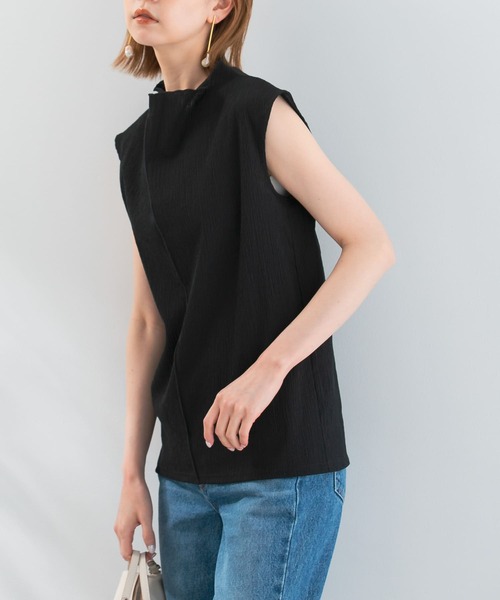 URBAN RESEARCH ROSSO WOMEN（アーバンリサーチ　ロッソ）の「ハイネック楊柳プルオーバー（Tシャツ/カットソー・レディース・グレー系その他/オフホワイト/ブラック・FREE）」の2枚目の写真