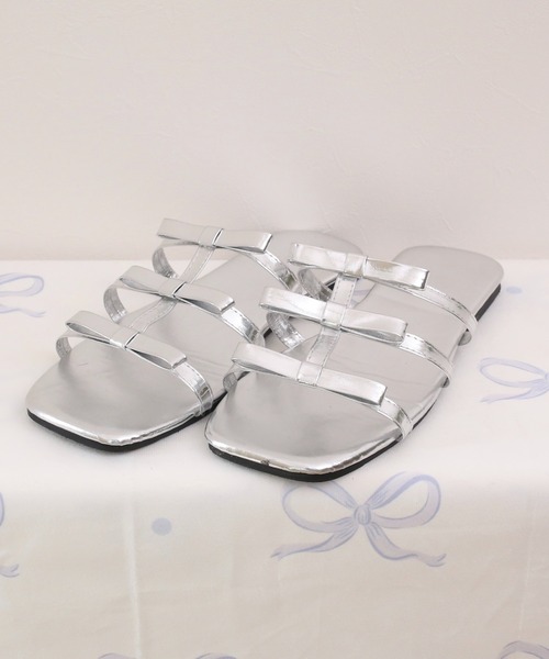 RiLi(リリ)の「フラットリボンサンダル【RL】(サンダル・レディース・ブラック/シルバー・23.5/24.5)」の2枚目の写真