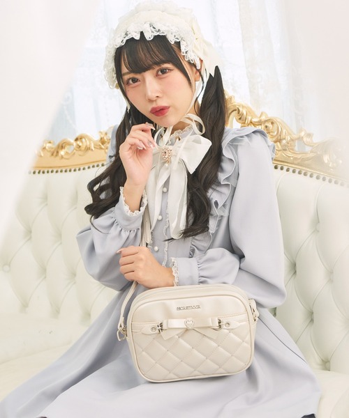 キルティング宝石リボンポシェット 濃いピンク キルティングアクセント