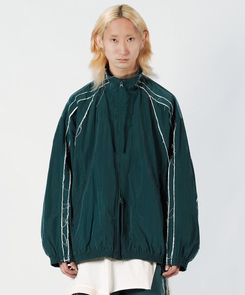 Wizzard（ウィザード）の「Wizzard ウィザード / CUT OFF TRACK JACKET セットアップカットオフトラックジャケット ジャージ / W24AW-BL040（ナイロンジャケット・メンズ・パープル/ブラック/ブルー・2）」の2枚目の写真
