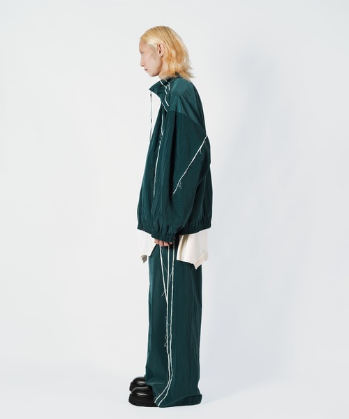 Wizzard（ウィザード）の「Wizzard ウィザード / CUT OFF TRACK JACKET セットアップカットオフトラックジャケット ジャージ / W24AW-BL040（ナイロンジャケット・メンズ・パープル/ブラック/ブルー・2）」の6枚目の写真