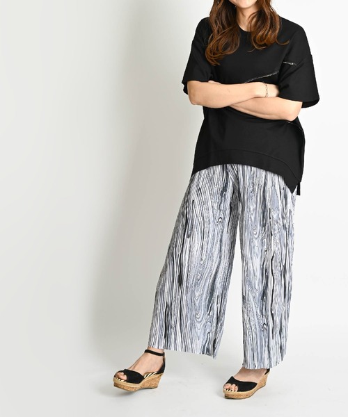 MARAI（マーライ）の「マーブル柄 セルフカット プリーツワイドパンツ（その他パンツ・レディース・グリーン/ピンク/イエロー/ブラック/ブルー・FREE）」の9枚目の写真