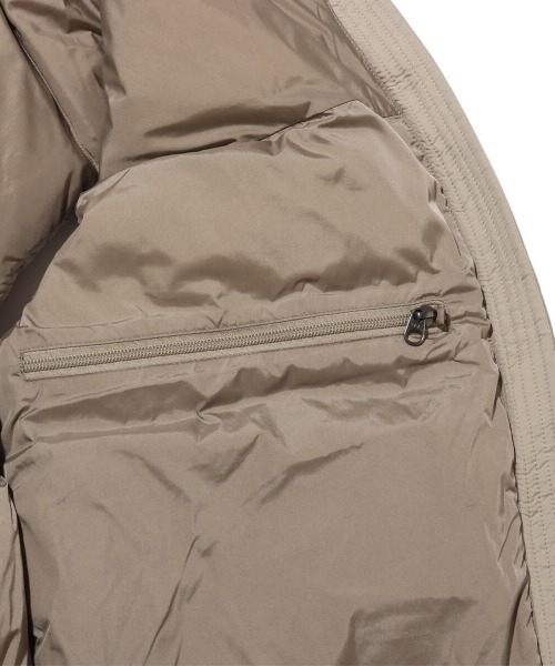 THE NORTH FACE(ザノースフェイス)の「THE NORTH FACE Nuptse Vest / ザ・ノース・フェイス ヌプシ ベスト(ダウンベスト・レディース・グレー・S/M/L)」の4枚目の写真