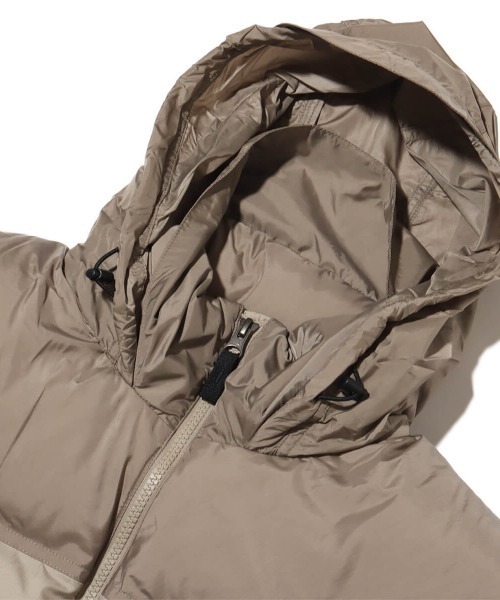 THE NORTH FACE(ザノースフェイス)の「THE NORTH FACE Nuptse Vest / ザ・ノース・フェイス ヌプシ ベスト(ダウンベスト・レディース・グレー・S/M/L)」の5枚目の写真
