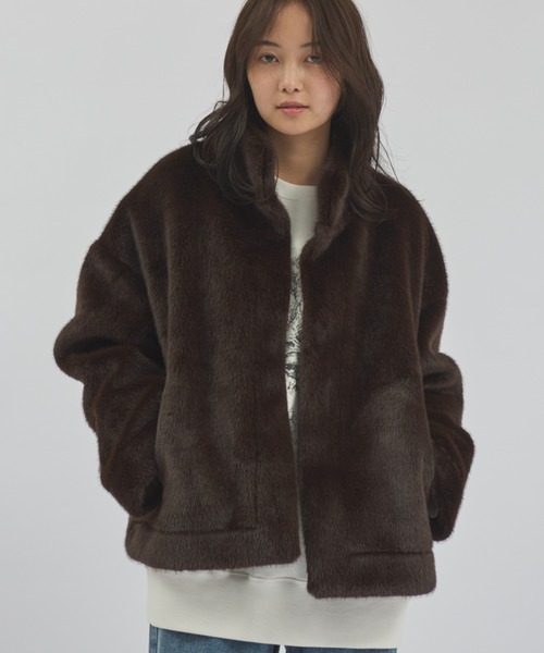 MERLOT（メルロー）の「ファーショートブルゾン（ブルゾン・レディース・ブラウン/ピンク・FREE）」の2枚目の写真