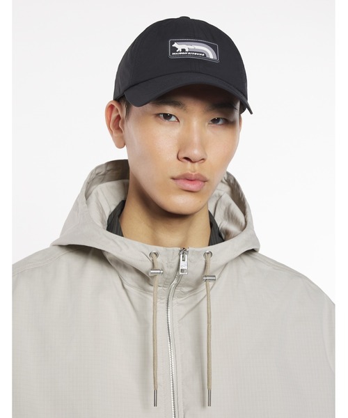 Maison Kitsune(メゾンキツネ)の「FLASH FOX 6P CAP(キャップ・メンズ・ブラック/ブルー系その他・U)」の8枚目の写真