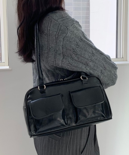 Teem Store（チームストア）の「スクエア ボストンリボンミニバッグ（ボストンバッグ・レディース・ブラック/ブラック系その他・F）」の4枚目の写真