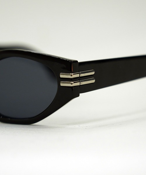 GLARE（グレア）の「【GLARE】サイドライン サングラス / Sideline Sunglasses（サングラス・レディース・ブラック・ONE SIZE）」の7枚目の写真