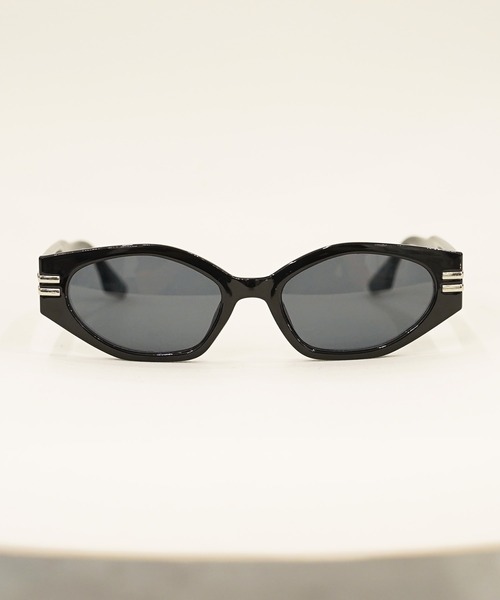 GLARE（グレア）の「【GLARE】サイドライン サングラス / Sideline Sunglasses（サングラス・レディース・ブラック・ONE SIZE）」の5枚目の写真