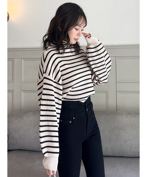 MIIA（ミーア）の「ボリュームスリーブニット（ニット/セーター・レディース・グレー/モカ/マルチ/オフホワイト/ブラック・FREE）」の6枚目の写真