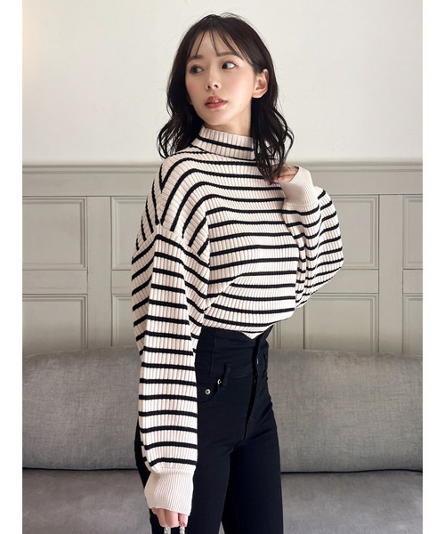 MIIA（ミーア）の「ボリュームスリーブニット（ニット/セーター・レディース・グレー/モカ/マルチ/オフホワイト/ブラック・FREE）」の9枚目の写真