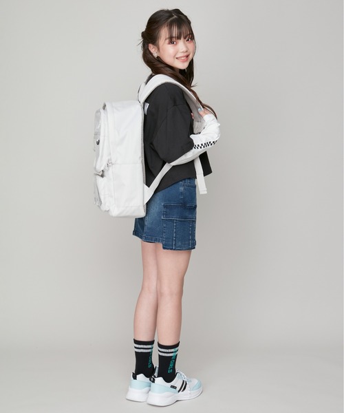 SISTER JENNI（SISTER JENNI）の「【コットン100％】ラインそでレイヤード風ロンT（Tシャツ/カットソー・キッズ・ラベンダー/オフホワイト/ブラック・160cm/150cm/130cm/140cm）」の5枚目の写真