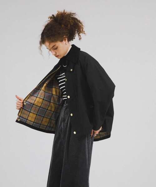 Barbour（バブアー）の「『別注』Barbour / URBAN RESEARCH　TRANSPORT（その他アウター・レディース・ブラック/カーキ・FREE）」の10枚目の写真