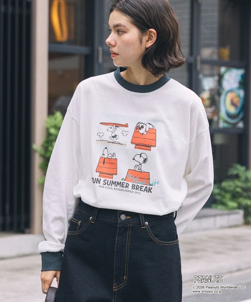 PEANUTS(ピーナッツ)の「【PEANUTS / SNOOPY】別注 ピーナッツ スヌーピー ヴィンテージプリント オーバーサイズロンT(Tシャツ/カットソー・レディース・ブラック/ブラック系2/オフホワイト/スミクロ/ホワイト系2/ワイン/ホワイト系3/ブラック系3/オートミール/ネイビー/グレイッシュベージュ/ホワイト系4/ブラック系4/グレイッシュブルー/ライトピンク/グレー系/ブラック系5/グリーン/グレー系2/ホワイト系5・M/L)」の5枚目の写真