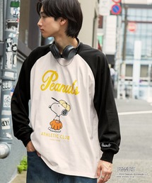 SNOOPY（スヌーピー）の「【PEANUTS / SNOOPY】別注 ピーナッツ スヌーピー ヴィンテージプリント オーバーサイズロンT（Tシャツ/カットソー）」