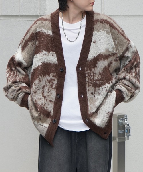 Confirm(コンファーム)の「モヘアライク ルーズシルエット グラデーション アブストラクト煙柄ジャガード シャギーニットカーディガン ユニセックス【Confirm】(カーディガン/ボレロ・メンズ・グリーン/ブラウン/ブラック/ミント/グレー・M/L)」の22枚目の写真